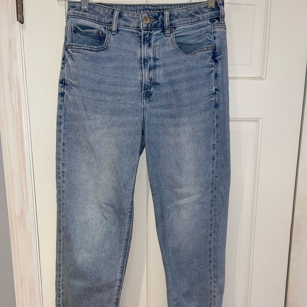 American Eagle Mom Jeans